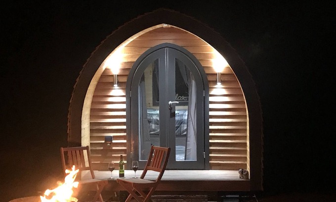 Vale of Glamorgan Cabin | Tipiretreats