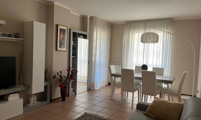Prato Apartment | To Florence Apartment, 2 rooms 6 guests parking space