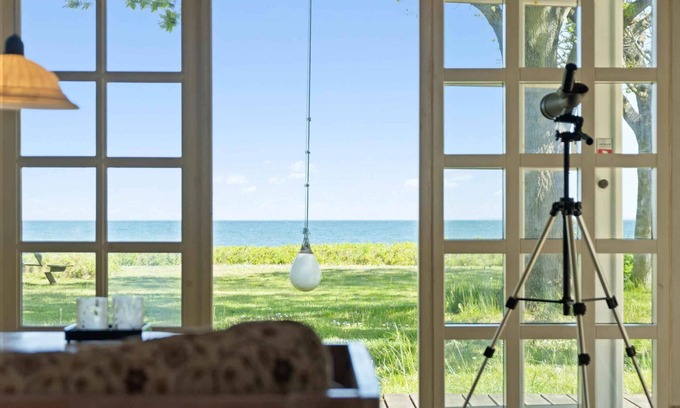 Hov House | Togetherness, coziness & magical Great Belt view