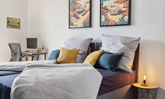 Wolfsburg Apartment | TomsFlat VW Bulli Apartment Wolfsburg - sustainable new building with parking