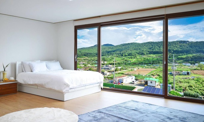 Sanyang-eup House | Tongyoung Misung Sweet Pension