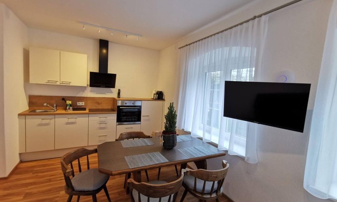 Jerzens Apartment | Top 2 Sonnenterasse - Apartments Haus Schön