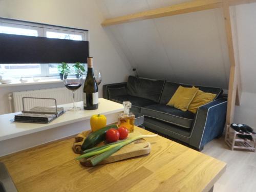 Municipality of Wijdemeren Apartment | Top appartement in prachtige hart van Nederland Kortenhoef