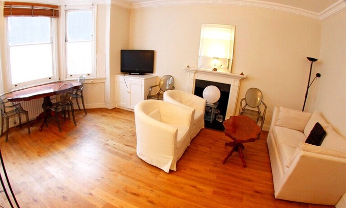 Earl's Court Apartment | ☆ Top Chelsea Luxury - 1 Bedroom ☆