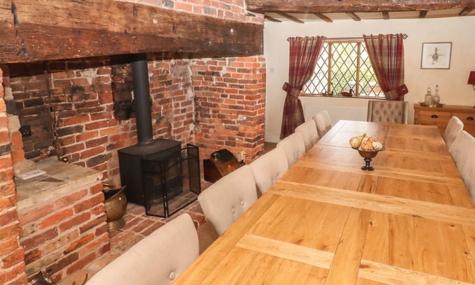 Felton Cottage | Top Farm House