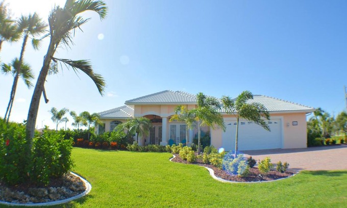Downtown Historic District Resort | Top Florida Properties Vacation Villas