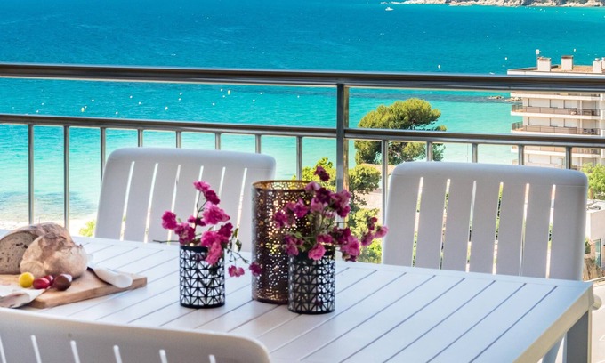 Calonge Apartment | Torre Marina Apartments (2 Bedrooms)