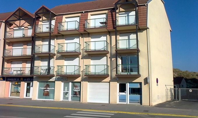 Sainte-Cecile-Plage Apartment | Tourist apartment by the sea, Private parking, South facing balcony sea view