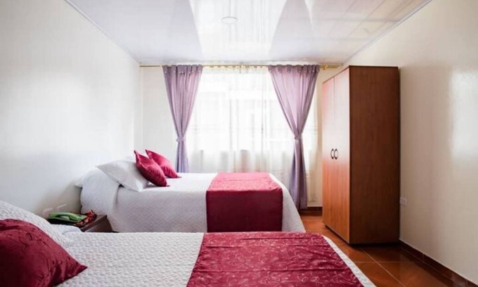 Campin House | TOURISTIC HOUSE 202/3-SU HOGAR LEJOS DE CASA