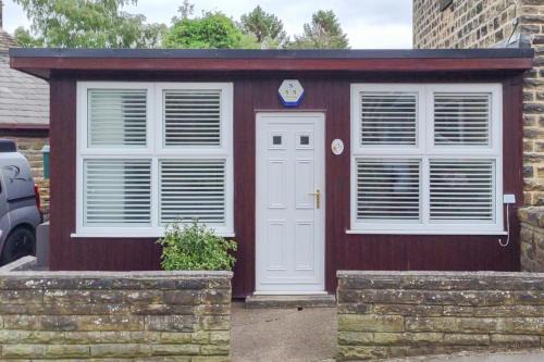 Hoylandswaine Apartment | TOwd Sweetshop