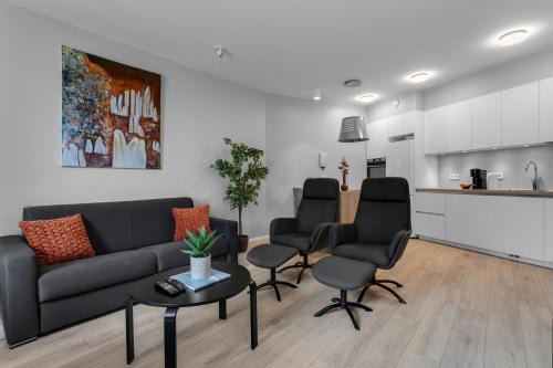 Hliðar Apartment | Tower Apartments