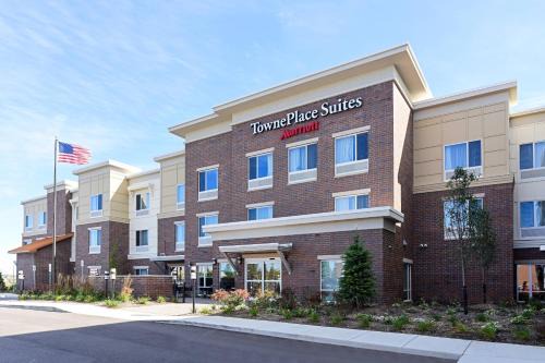 Auburn Hills Hotel | TownePlace by Marriott Suites Detroit Auburn Hills