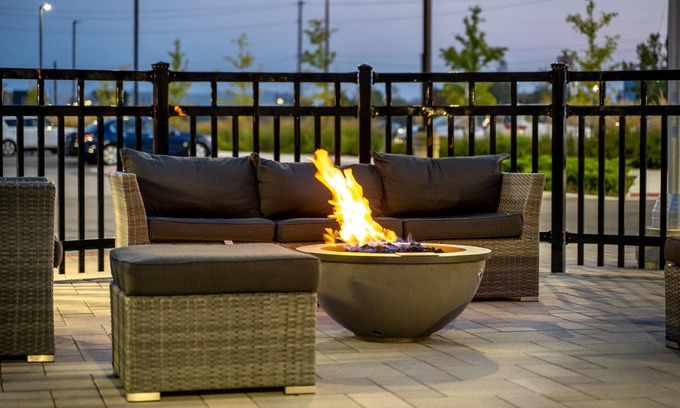 Brantford Hotel | TownePlace Suites by Marriott Brantford and Conference Centre