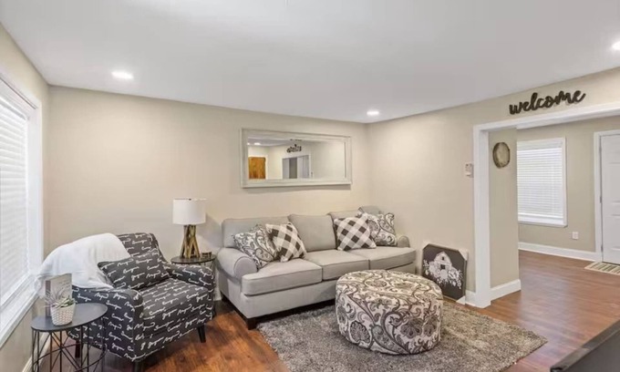 Bowling Green House | Townhouse near WKU & Mammoth Cave