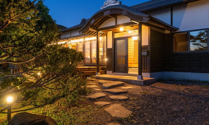 Toyako House | Toya Cliff House