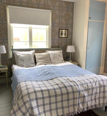 Arbra House | Träslottets B&B
