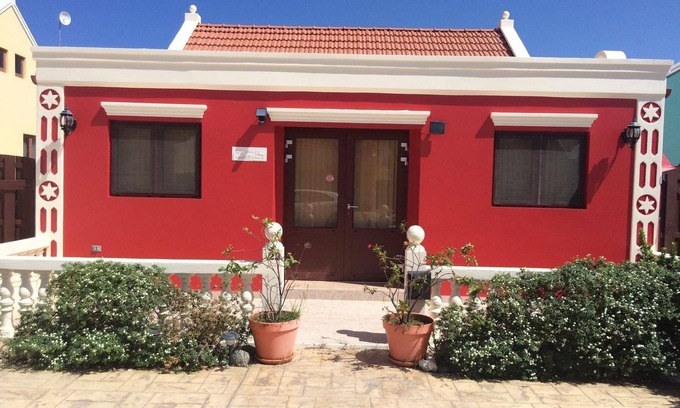 Calbas Plaza Residences House | Traditional Cunucu House in Calbas Plaza Aruba