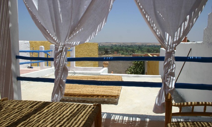 Massa House | Traditional house with terrace overlooking the palm grove