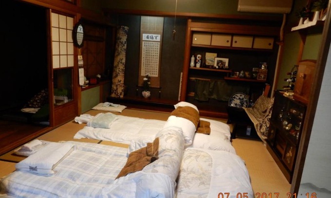 Hirakata House | Traditional Japanese House with beautiful garden