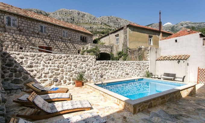 Popovici Villa | Traditional Pool Villa in Gruda