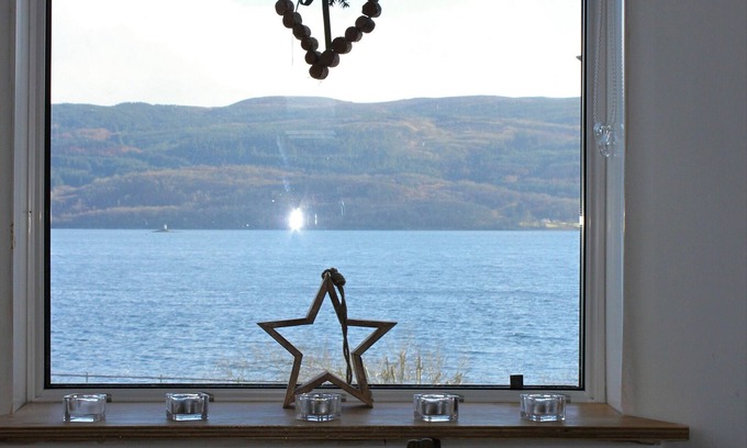 Minard Cottage | Traditional whitewashed fisherman's cottage overlooking Loch Fyne