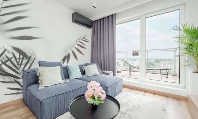 Srodmiescie Apartment | Tramwajowa 17B | Family Apartment | Wi-Fi