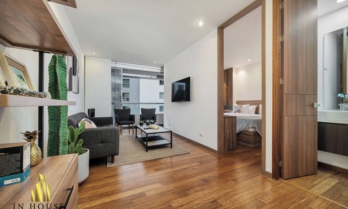 Los Naranjos Apartment | Tranquil Apt among Urban nature - Alto Tesoro 509