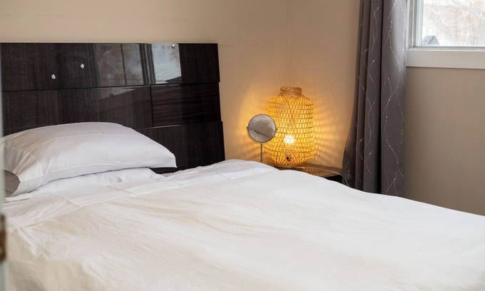 Crescent Heights House | Tranquil Bow River Room: Near River's Beauty house