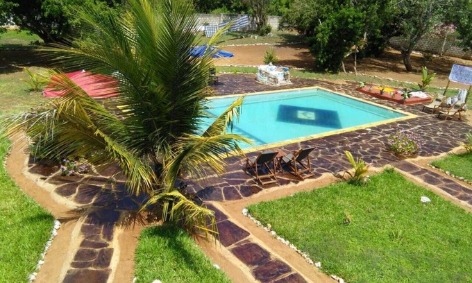 Kilifi Cottage | TRANQUIL COTTAGE ONE, KILIFI, BOFA