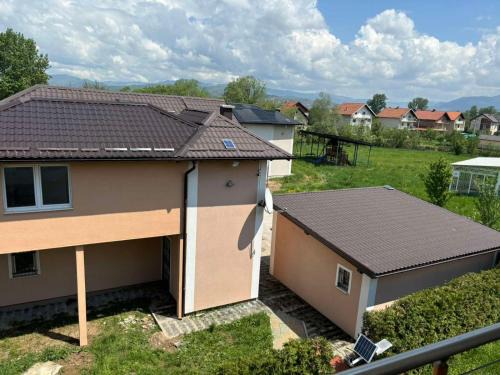 Ilidza Villa | Tranquil Haven - Luxury Villa - Private Pool - 7 Bedrooms - 5 Bathrooms - 10 Parking spaces - Private area