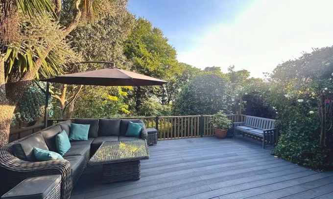 Uplands House | Tranquil home in the heart of Uplands, Swansea