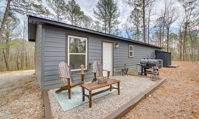 Mid America House | Tranquil Hot Springs Getaway Near Ouachita River!