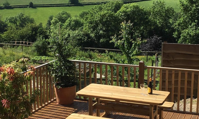 Llanfyllin House | Tranquil retreat for two in the Heart Of Rural Mid Wales.