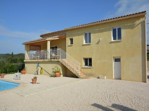 Saint-Laurent-de-Carnols Villa | Tranquil Villa with Pool View