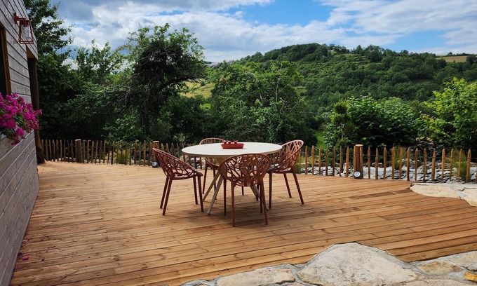Sebrazac House | Tranquility assured in this bucolic setting overlooking the valley.