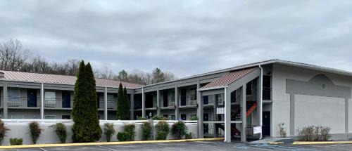 Lynn Garden Hotel | Travel Inn Kingsport