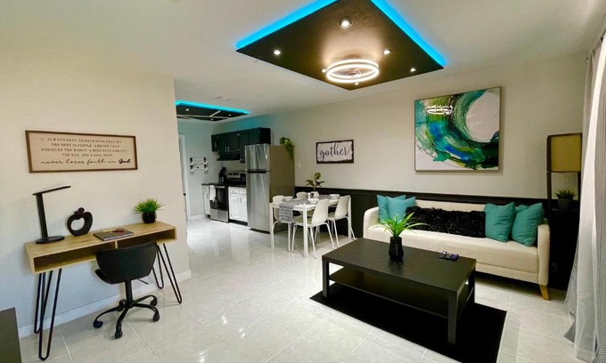 Eagle Pass Apartment | Traveler Stay