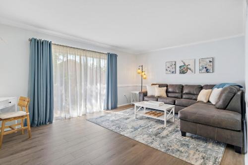 Bayview Apartment | Travelers Paradise