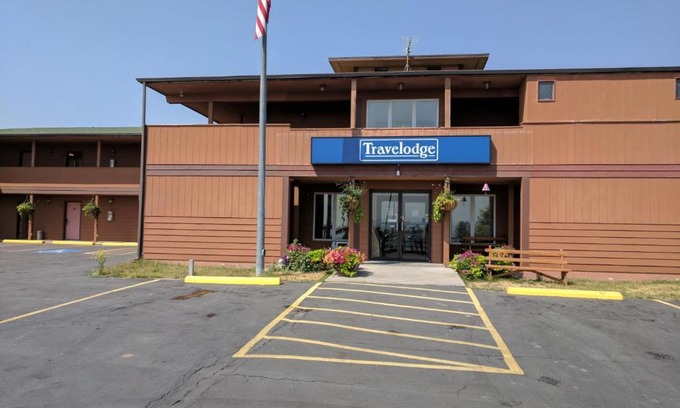 Three Forks Hotel | Travelodge by Wyndham Three Forks