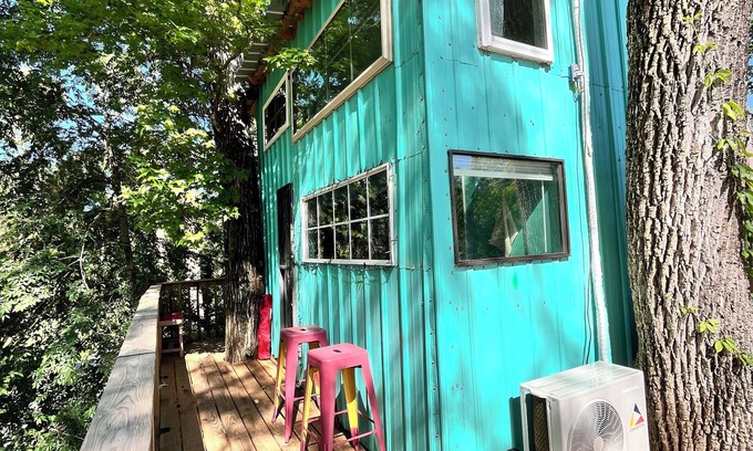 Shepherd House | Treehouse with golf cart in Shepherd - near Lake with wild alligators