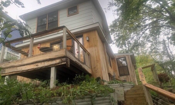 South St. Paul House | Treehousen