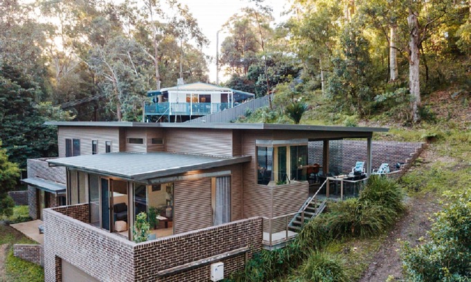 Lilli Pilli House | Treetops by the Sea | Walk to Beach & WiFi