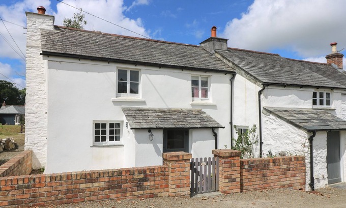 Trelash Cottage | TRELASH COTTAGE, family friendly, with open fire in Warbstow,