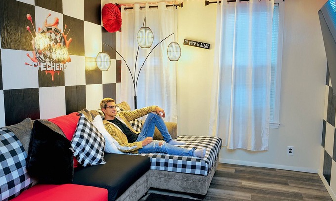 Nashua Apartment | Trendy Downtown Nashua Getaway: Checkers-Themed 1 Bed/1 Bath!