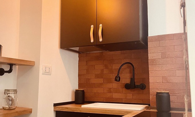 Dergano Apartment | Trevi industrial room