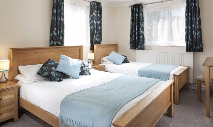 Gwithian Apartment | Trevose - one bedroom apartment in quiet seaside village.