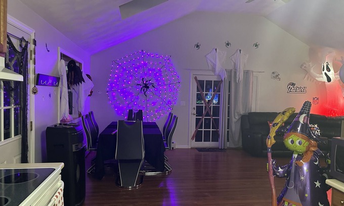 Salem House | Trick or Treat Guest Suite