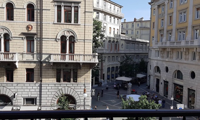 Trieste City Centre House | Trieste Center Rooms & Apartments