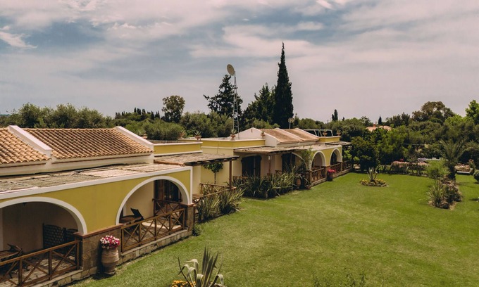 Ilida Apartment | Trikalioti's Lush Estate Apt Arethousa, Palouki, Greece