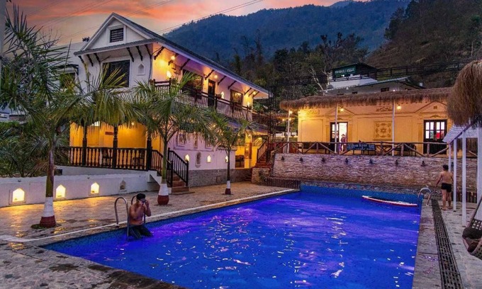 Benighat Resort | Trishuli Villa Resort